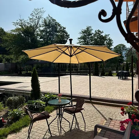 Guest house сонячна соната Polyana (Transcarpathia)