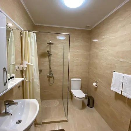 сонячна соната Guest house Polyana (Transcarpathia)