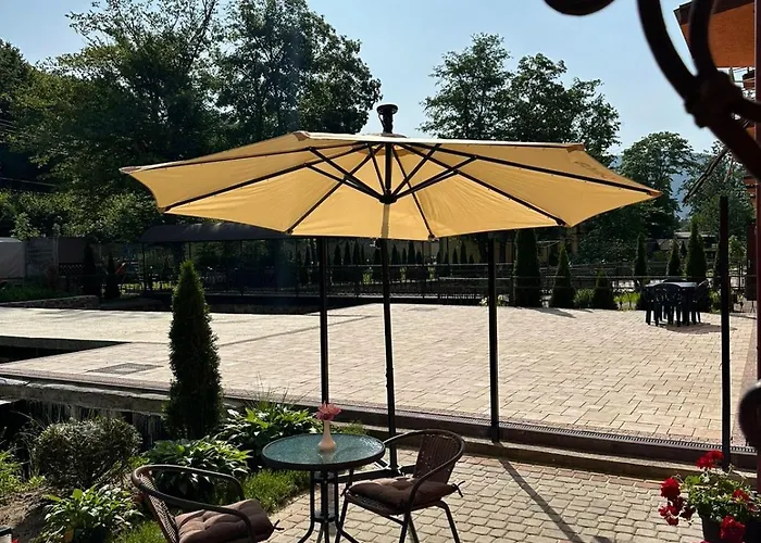 Guest house сонячна соната Polyana (Transcarpathia)
